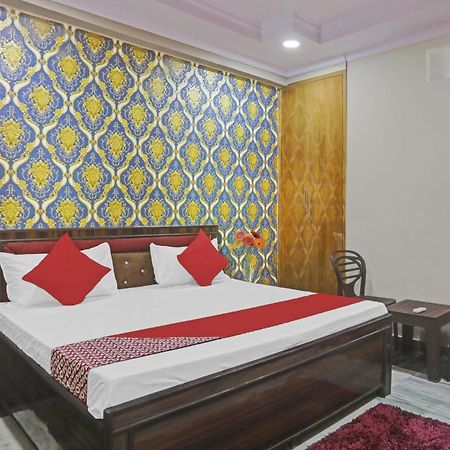 Super Hotel O Metro Inn Near Worlds Of Wonder Kalkaji Devi Luaran gambar