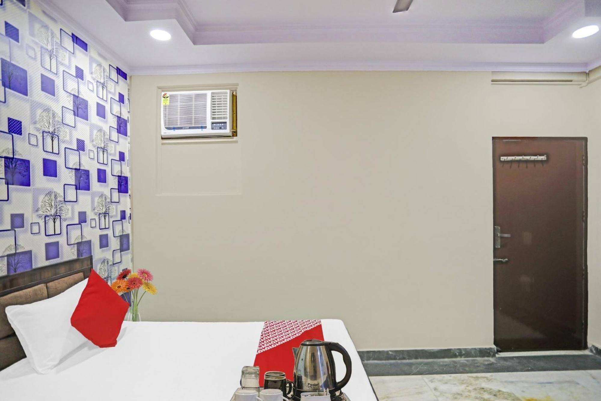 Super Hotel O Metro Inn Near Worlds Of Wonder Kalkaji Devi Luaran gambar